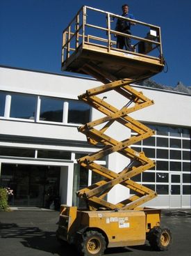 Scherenbühne