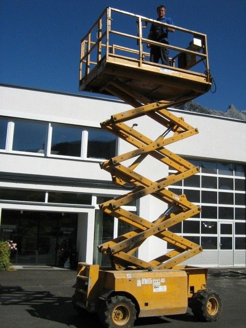 Scherenbühne