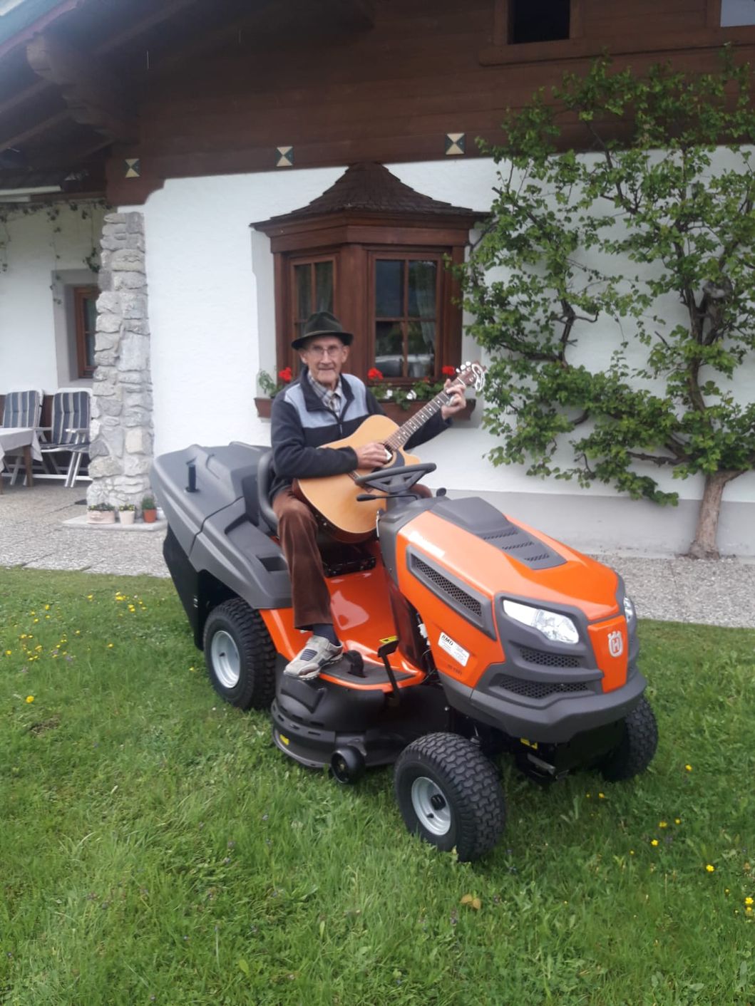 Husqvarna TC139T