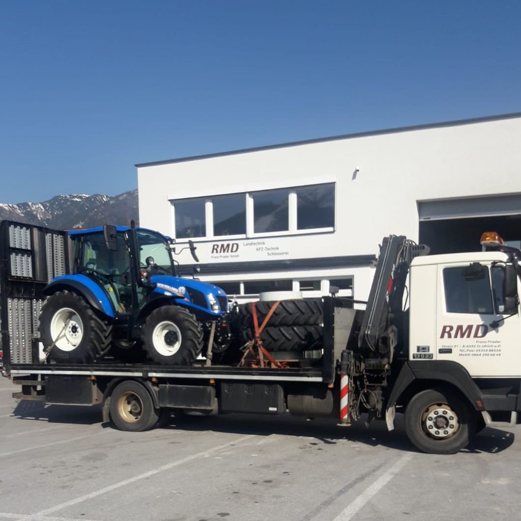 New Holland T4.75